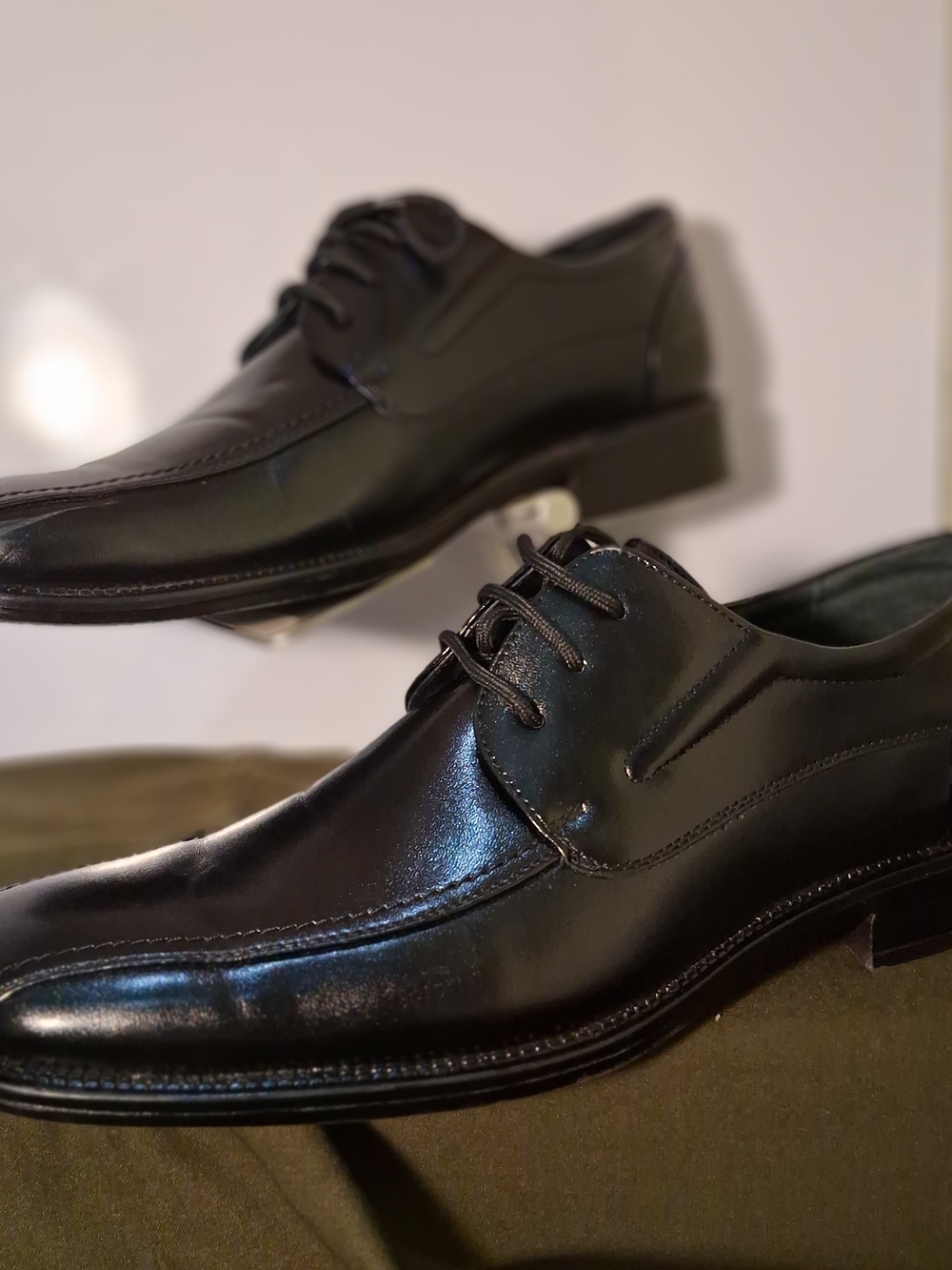 Classic Men’s Black Leather Derby Shoes - Polished Lace-Up